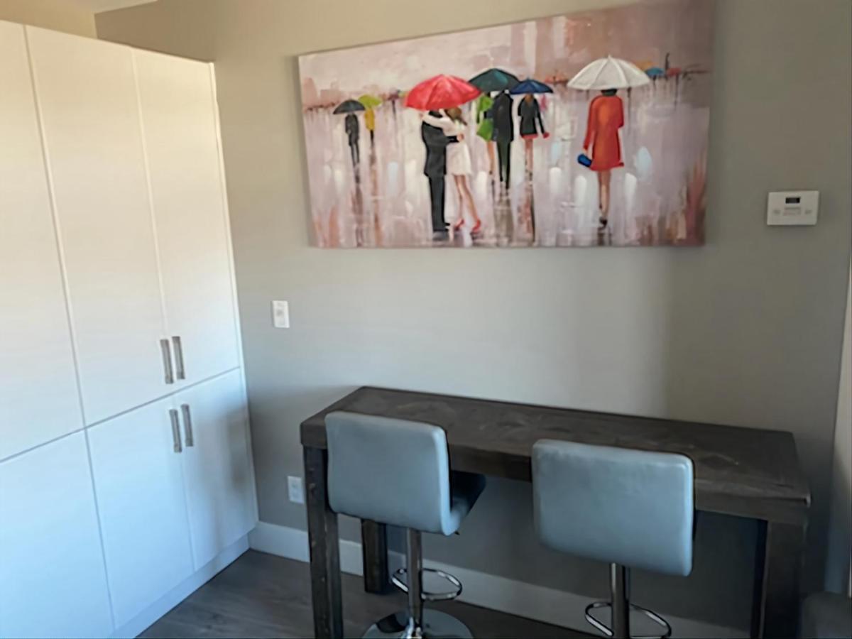 Cozy Studio Suite, 15Min Walk To Downtown Kelowna Luaran gambar
